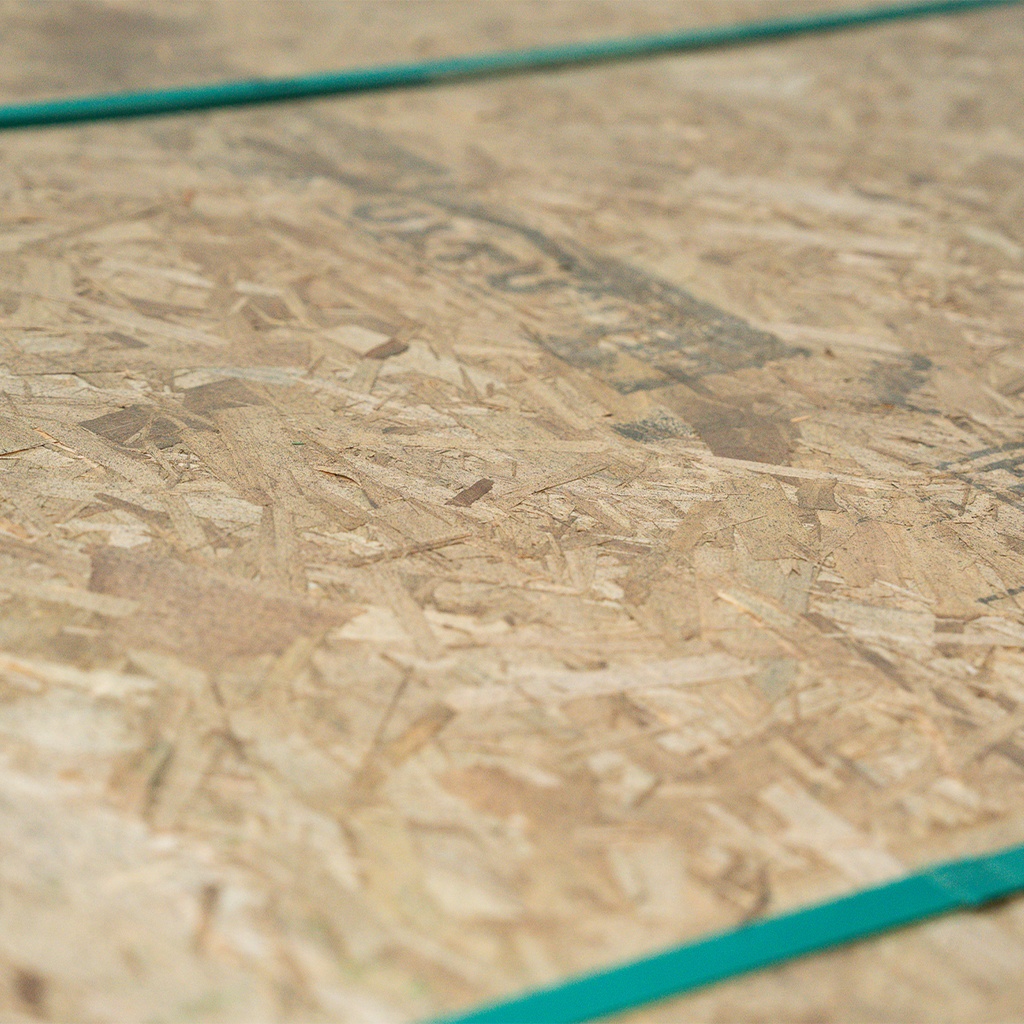 Distribuidores y fabricantes de Tablero OSB Estructural 2,44m